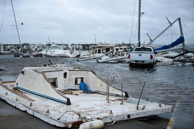Sức tàn phá của bão Michael khi quét qua Florida