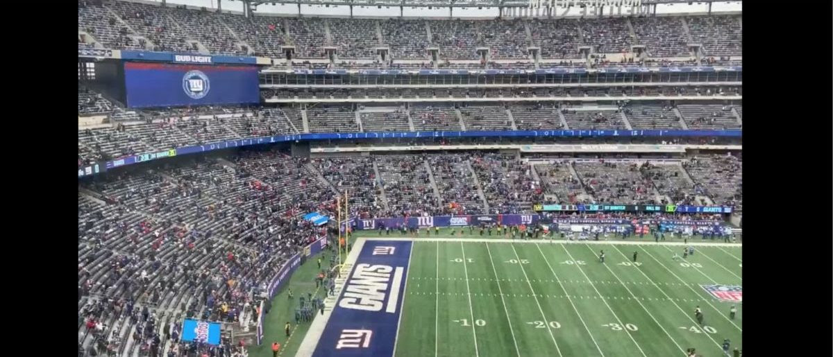 MetLife Stadium Was Embarrassingly Empty For The Giants/Washington Game