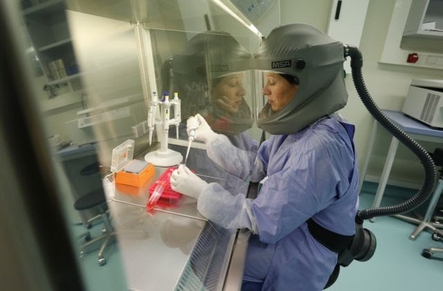 Διεθνές πείραμα δημιουργεί επικίνδυνο ιό εργαστηρίου | in.gr