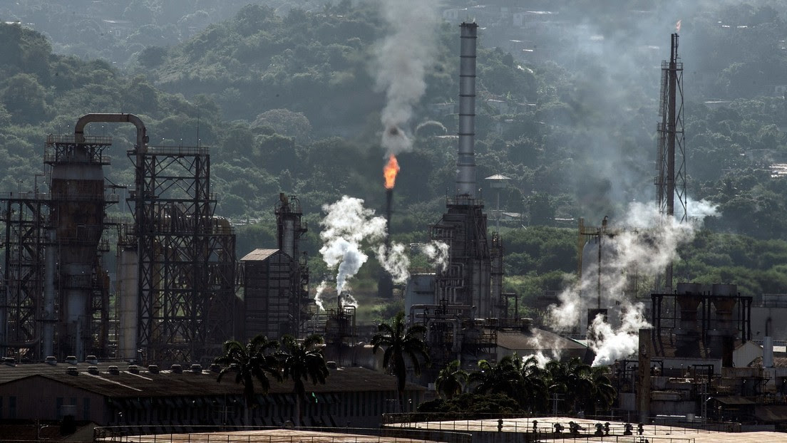 Caracas confirma que Washington autorizó a empresas petroleras estadounidenses y europeas para que 