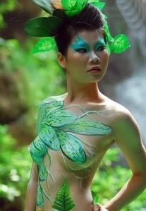 Asian-body-paint_12TQ49