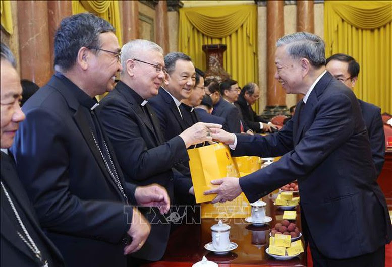 Chủ tịch nước Tô Lâm: Các tổ chức tôn giáo luôn đồng lòng vì sự phát triển chung của đất nước- Ảnh 3.