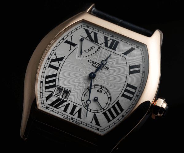 Tortue with roman numeral hour marker type