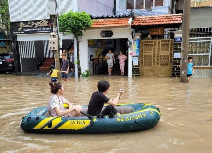 Thời gian gần đây TP. Vũng Tàu thường bị ngập nặng do tốc độ đô thị hóa quá nhanh khiến nước thoát không kịp