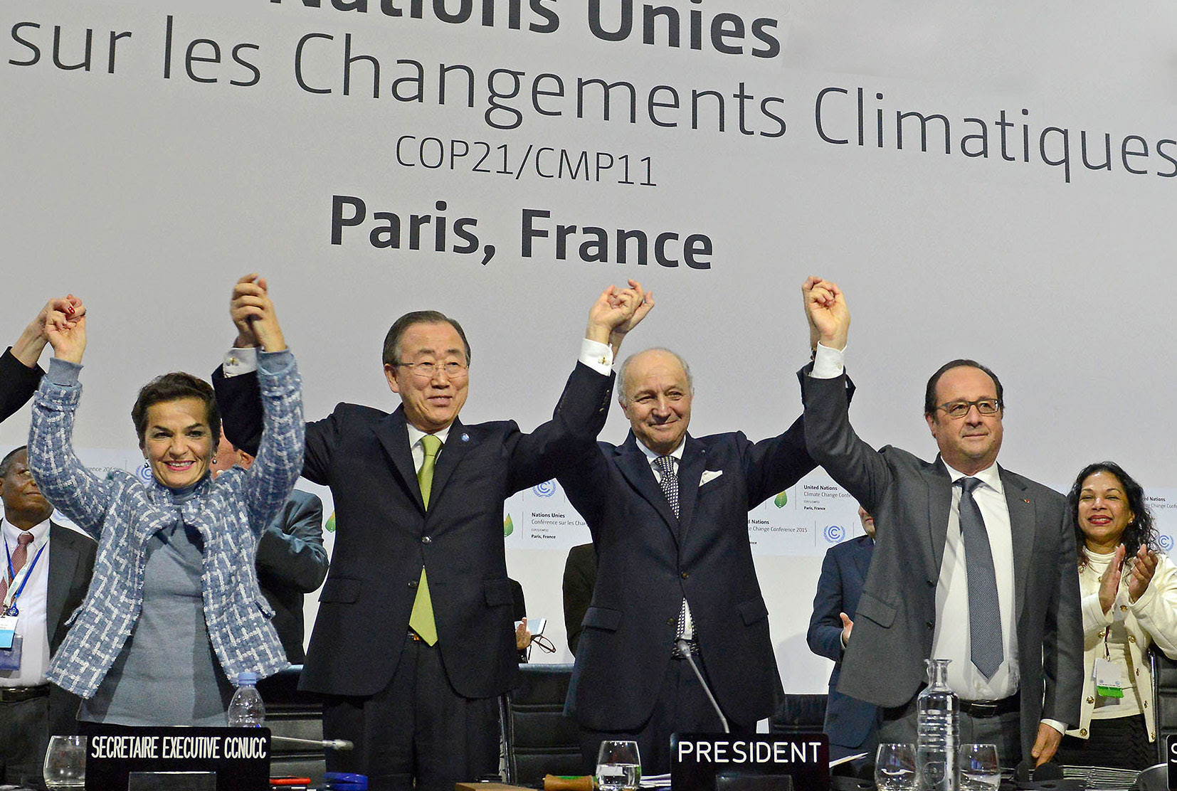 04-21-unfccc-paris.jpg