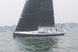 J/121 sailing Doublehanded