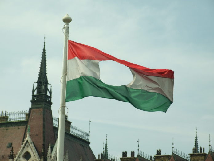 Apokaliptikus jóslat: robbanás lesz Magyarországon