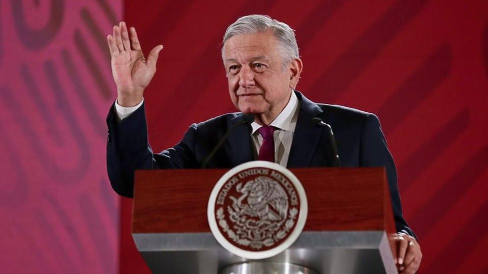 AMLO.