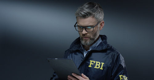FBI Digs Its Own Grave: WATCH