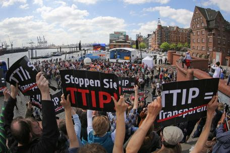 stop ttip foto