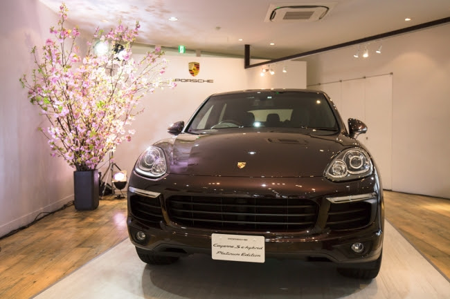 Cayenne S E-Hybrid Platinum Edition カイエンS E-ハイブリット プラチナエディション