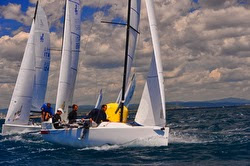 J/70s sailing off Itally