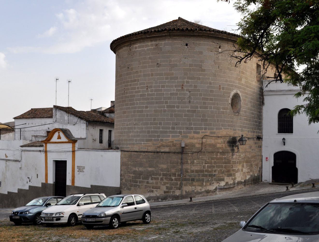 Nota de prensa de la asociación laicista de Jerez: la iglesia quiere vender el convento más antiguo de Jerez, mantenido con fondos públicos