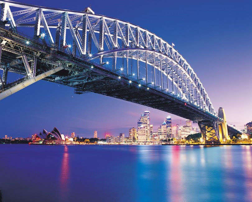http://iusedtohavehair.files.wordpress.com/2009/03/sydney_harbour_bridge_at_night_australia.jpg?w=810