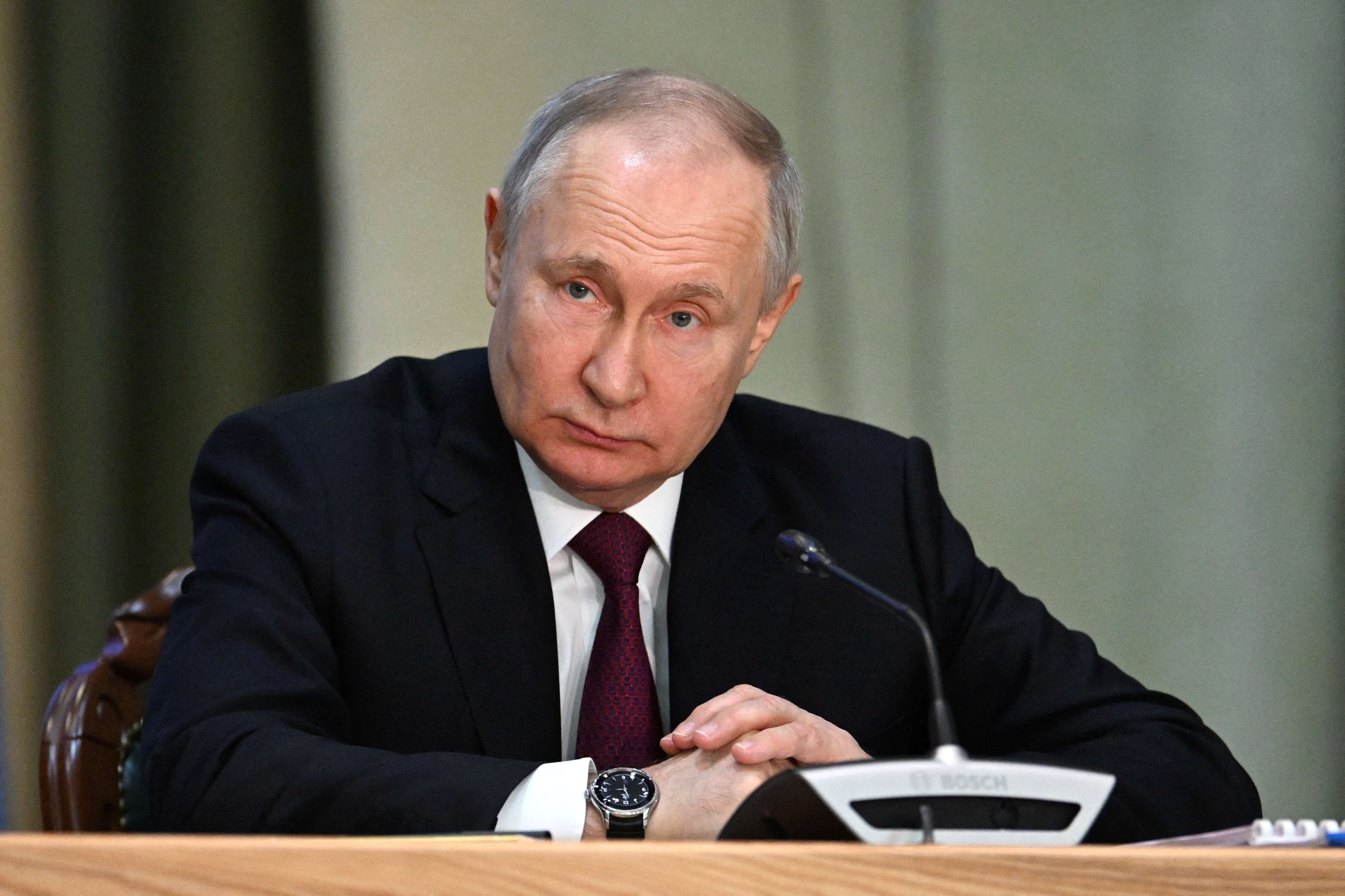 Tổng thống Nga Putin tham dự cuộc họp của Tổng công tố viên tại Moscow