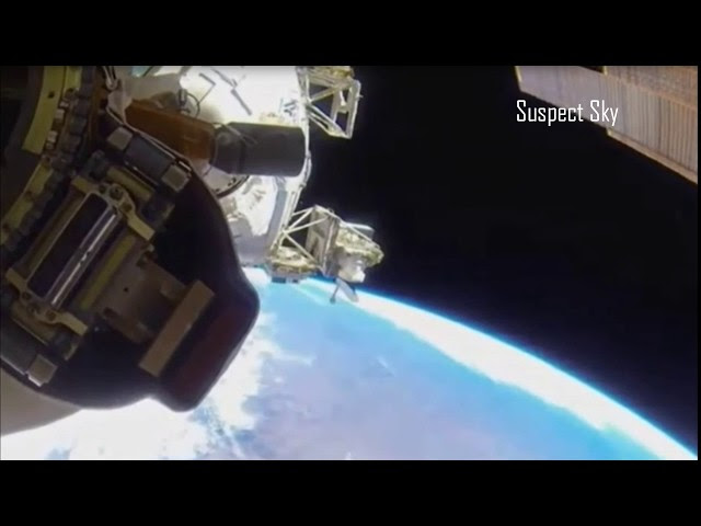 Astronaut Films UFO During Space Walk Sddefault