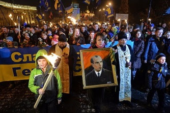 En Ucrania se homenajea a Stepan Bandera, acusado de criminal de guerra, pero hay ataques a veteranos de la Gran Guerra Patria por parte de ultras neonazis