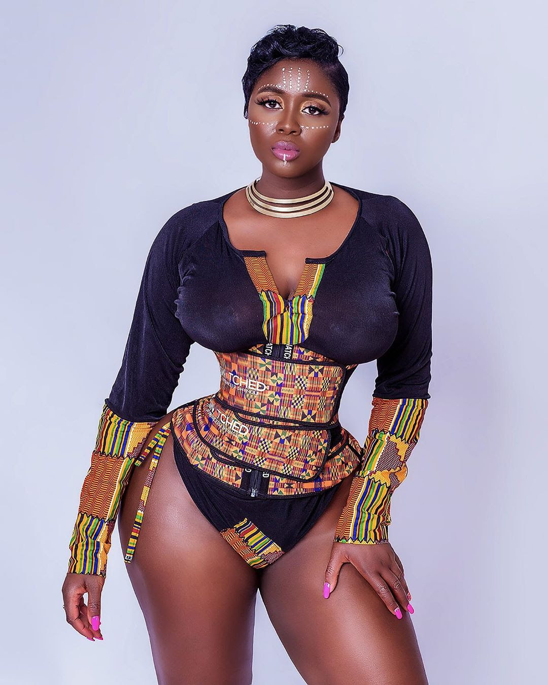 Princess Shyngle blasts