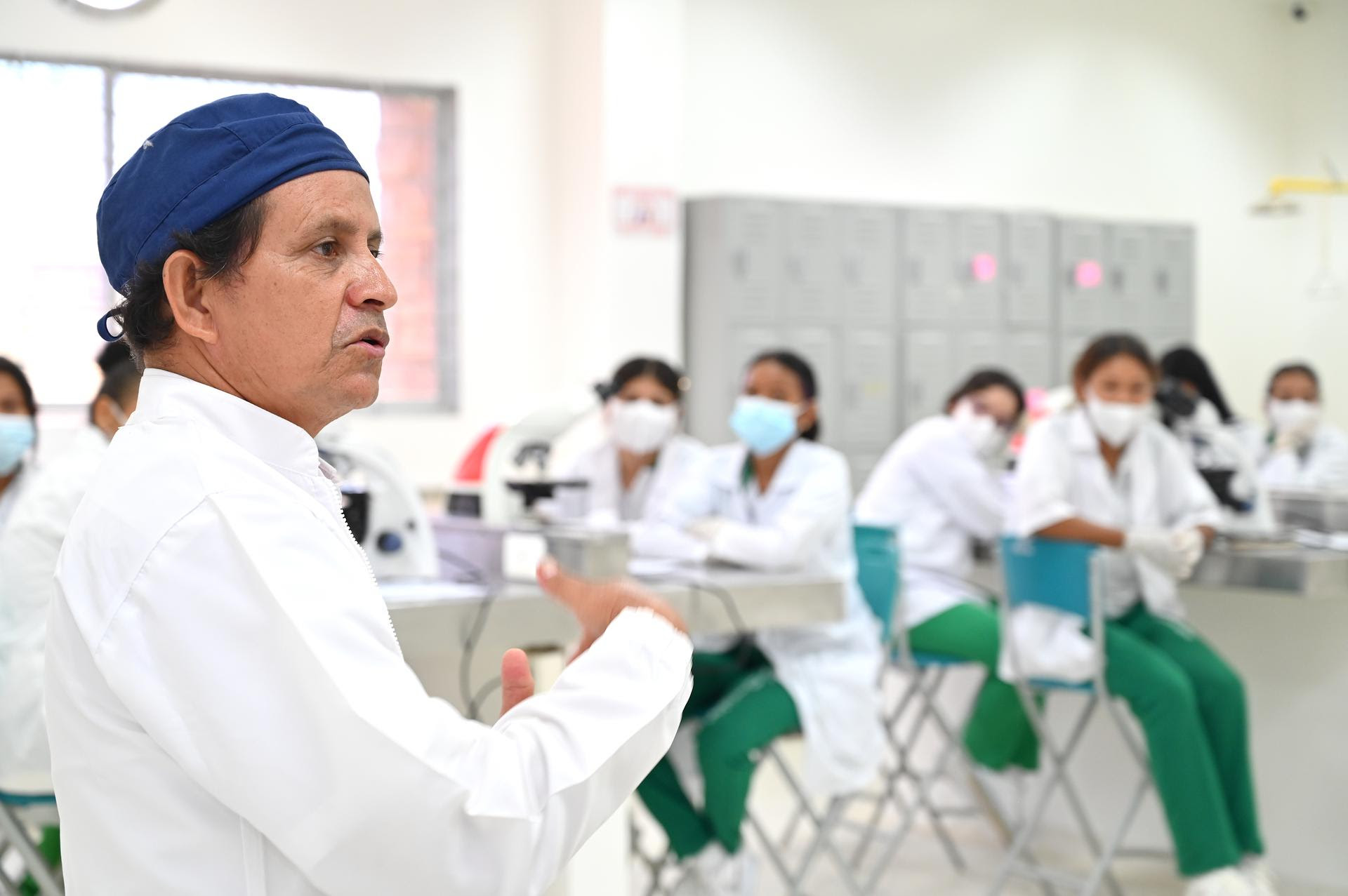 Anderson Ramírez Ayala, docente del programa de Biología e investigador de Uniguajira.