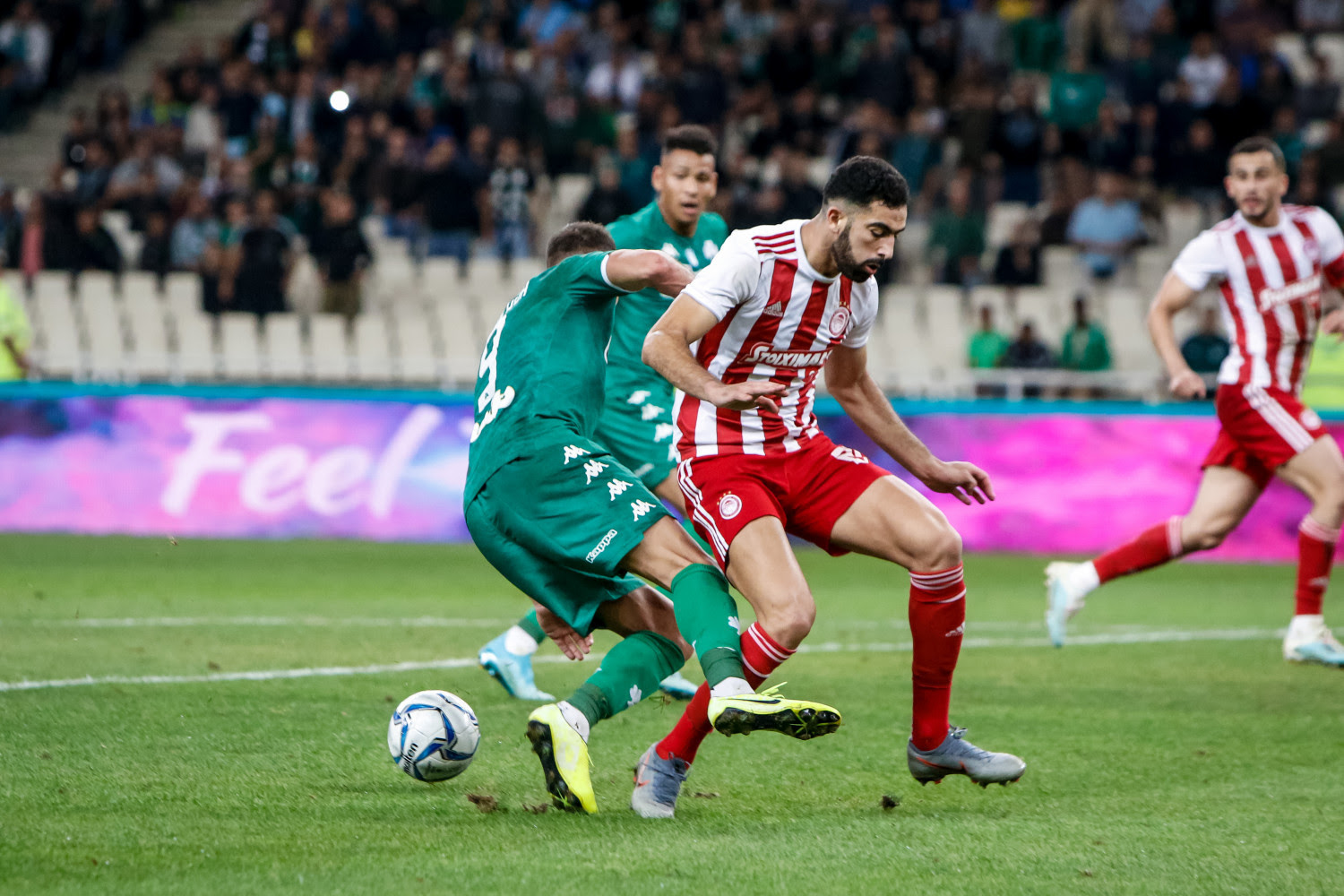 Super League 1: Κανονικά το πρωτάθλημα με ντέρμπι «φωτιά»