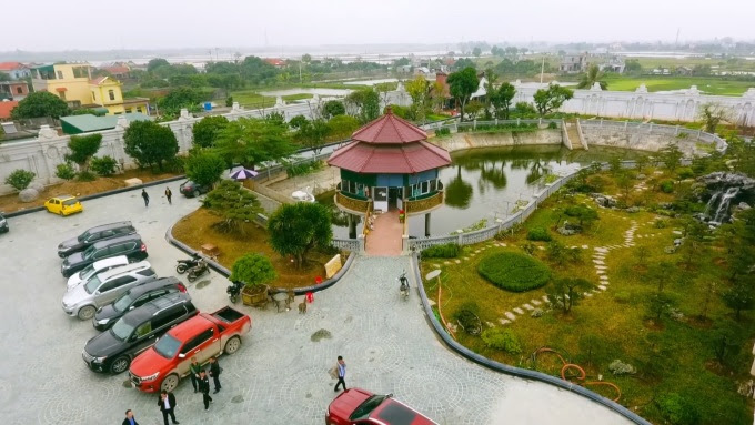 Lâu đài nghìn tỷ đồng của đại gia Ninh Bình