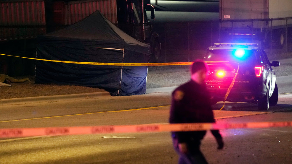  Gunman kills 3, injures 5 at Michigan State University; kills himself