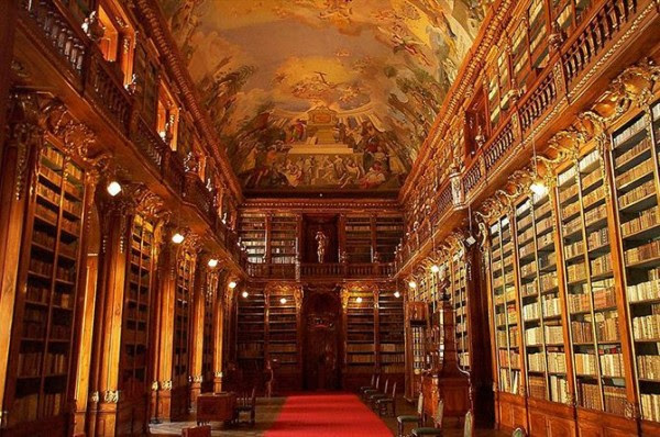 أجمل 16 مكتبة في العالم بالصور 413340