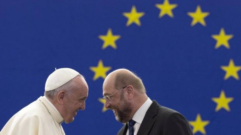 Bergoglio és Schultz... zsák a foltját?