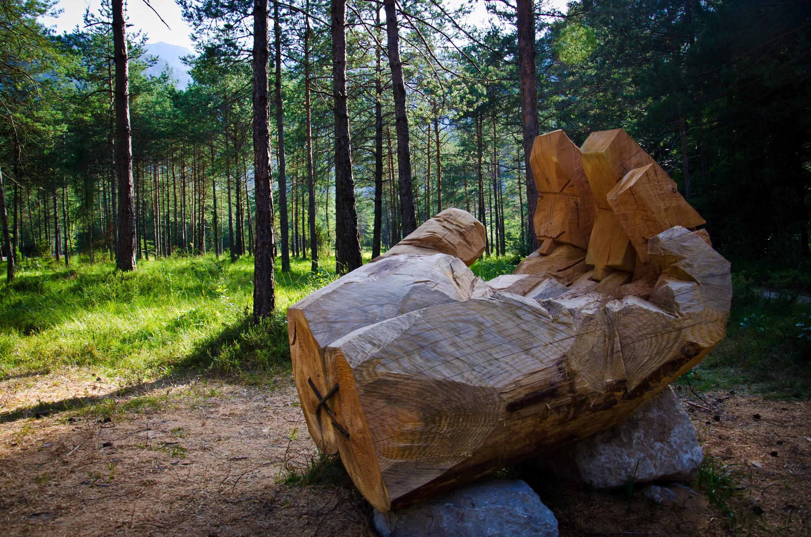 L’arte contemporanea nel Parco Nazionale d’Abruzzo. ARTEPARCO, progetto nato con la volontà di portare l’arte contemporanea nel PNALM