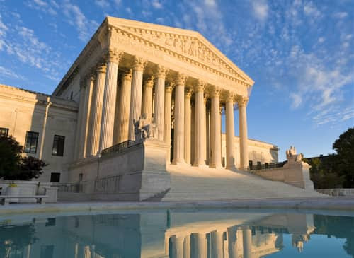 How Does the US Supreme Court Work? | Engoo Daily News