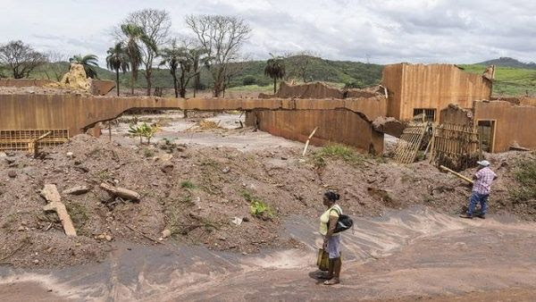 El gigante minero anglo-australiano BHP trata de evadir la reparación por daños y perjuicios a unas 200.000 personas perjudicadas por la falla de la represa de desechos Fundao.