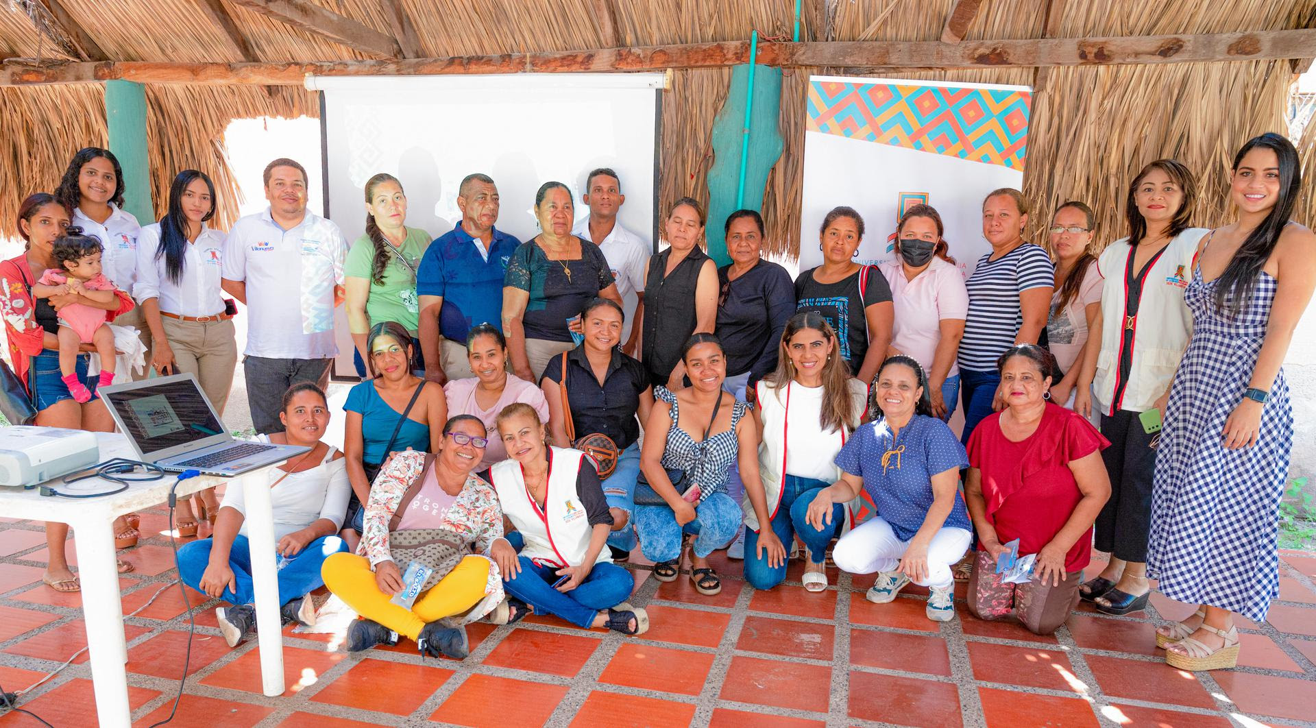 Población víctimas del conflicto armado del municipio de Villanueva Junto a docentes y funcionarios de Uniguajira