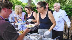Fort Lauderdale commissioners pull all-nighter and approve homeless feeding restrictions
