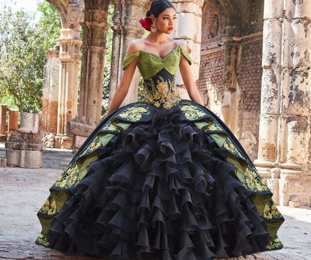 Vestido de XV años, conoce los colores en tendencia - Viajes Info