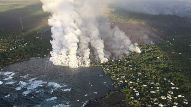 Nuốt chửng hồ lớn, tàn phá đảo Hawaii xong, núi lửa Kilauea lại phun mưa” đá quý - Ảnh 1. Nuốt chửng hồ lớn, tàn phá đảo Hawaii xong, núi lửa Kilauea lại phun mưa” đá quý - Ảnh 1.