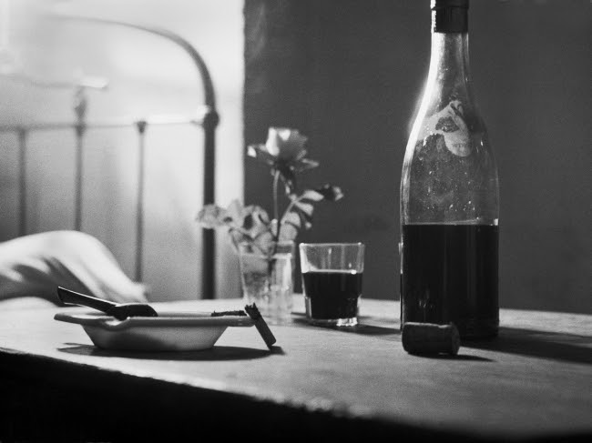 Rene Groebli, The Eye of Love, # 522 (C) Rene Groebli, The Eye of Love, # 522, 1953. Courtesy Galerie Esther Woerdehoff, Paris