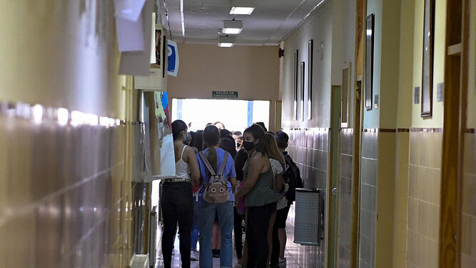 14.000 alumnos menos en cinco años: Así han cambiado los centros educativos públicos en Granada