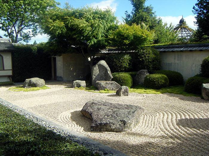 Japanese gardens