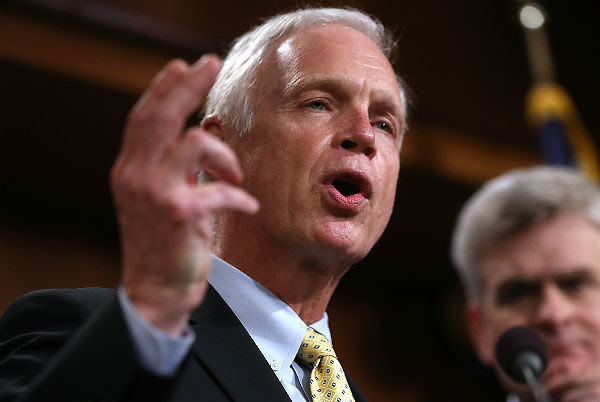 Sen. Johnson Wants Answers From FBI on Delay in
Weiner Laptop Review