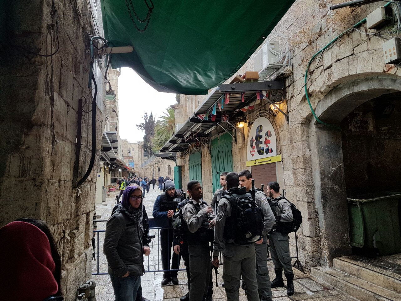 Police in the Old City of Jerusalem following a terror attack - Dec. 14, 2016