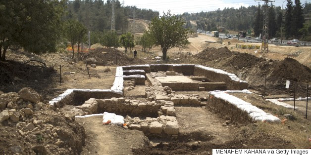 Igreja bizantina antiga descoberto durante a construção de rodovias