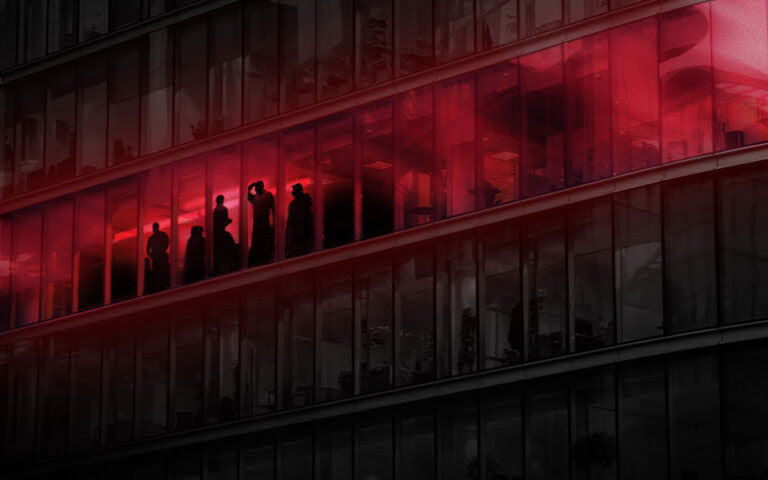 Τι συνέβη τη μοιραία νύχτα στον τρίτο όροφο της Hellenic Train – Μια αφήγηση εκ των έσω