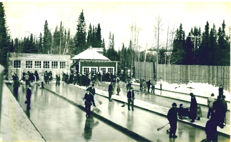 early-Calgary-curling-bonspiel-photo-from-Glenbow-Archives.jpeg-768x471.png early-Calgary-curling-bonspiel-photo-from-Glenbow-Archives.jpeg-768x471.png