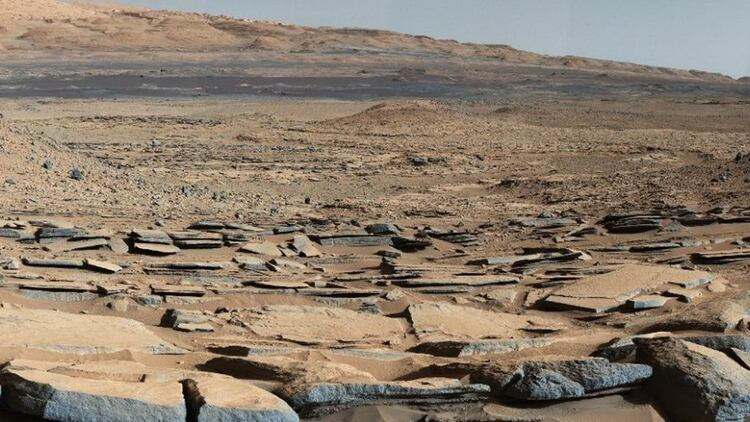 La aridez del planeta rojo en una foto obtenida por el robot Curiosity (NASA)