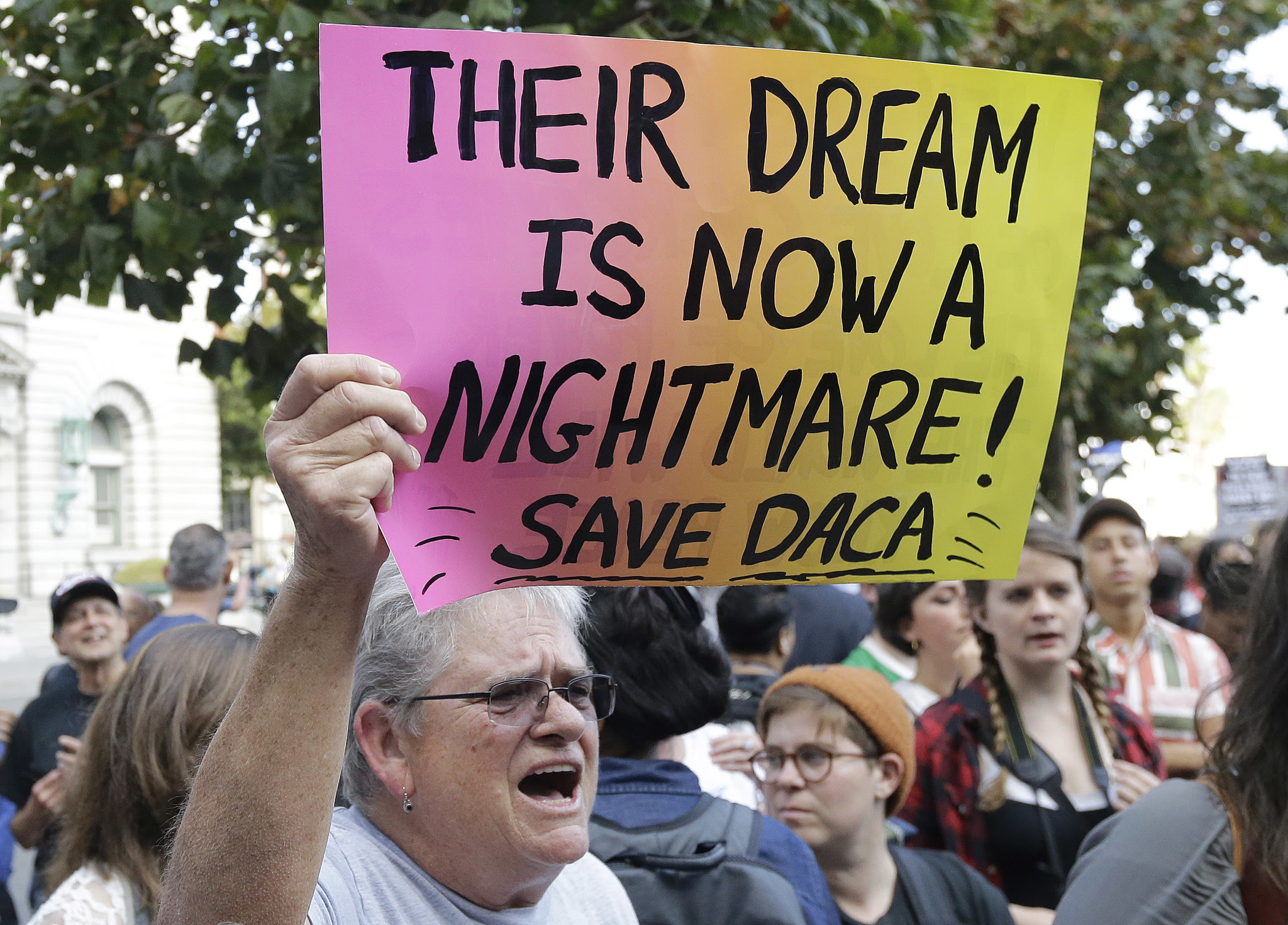 Protect the rights of Dreamers and DACA reipients.