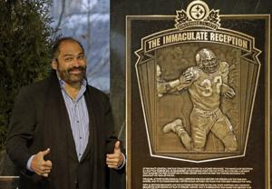 Franco Harris, Steeler who caught Immaculate Reception, dies