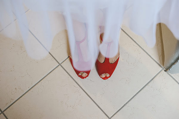 Scarpe da sposa rosse anni 50