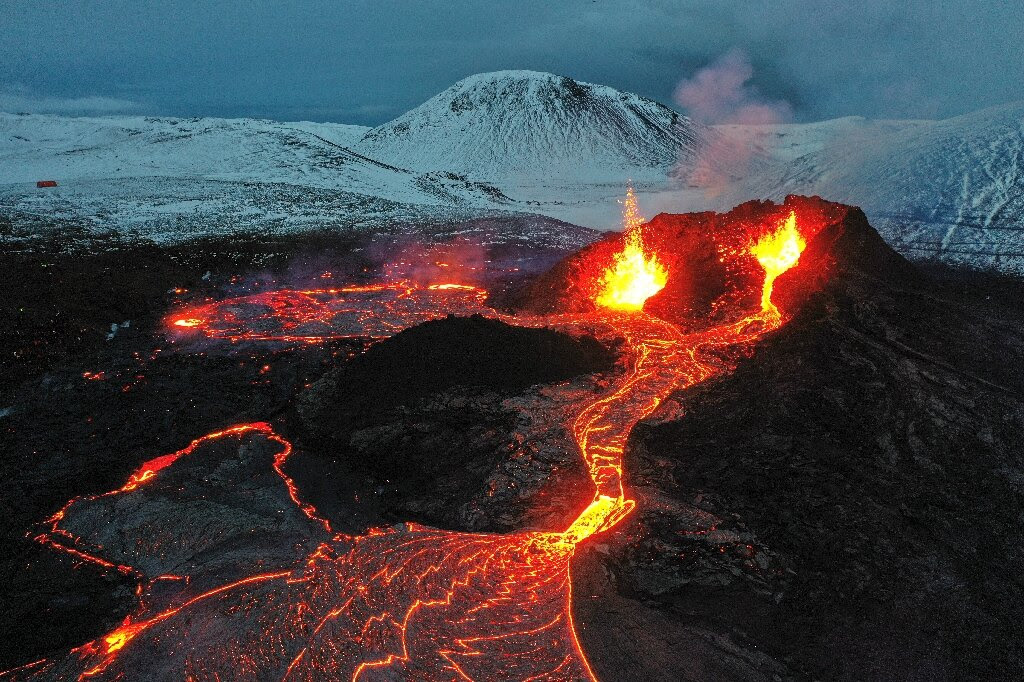 A volcano in Iceland that has been erupting for nearly three weeks took an unexpected turn this week. A volcano in Iceland that has been erupting for nearly three weeks took an unexpected turn this week.
