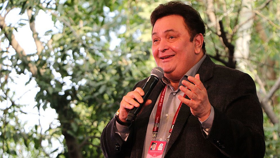 Rishi Kapoor: Bollywood's romantic hero dies at 67