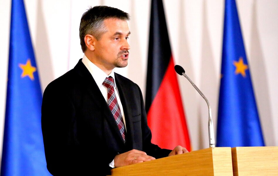 Amb. Dariusz Pawłoś o tragicznym poziomie wiedzy młodych Niemców o zbrodniach II wojny światowej